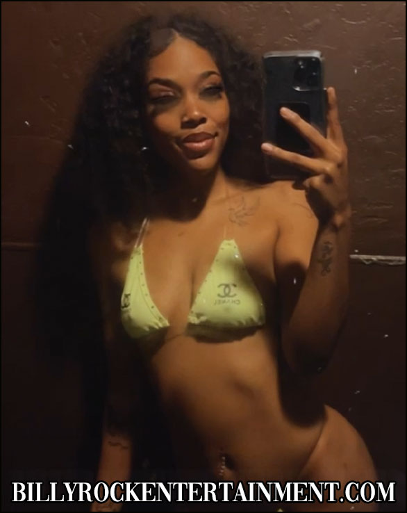 View our selection of female entertainers from the city of Alhambra.